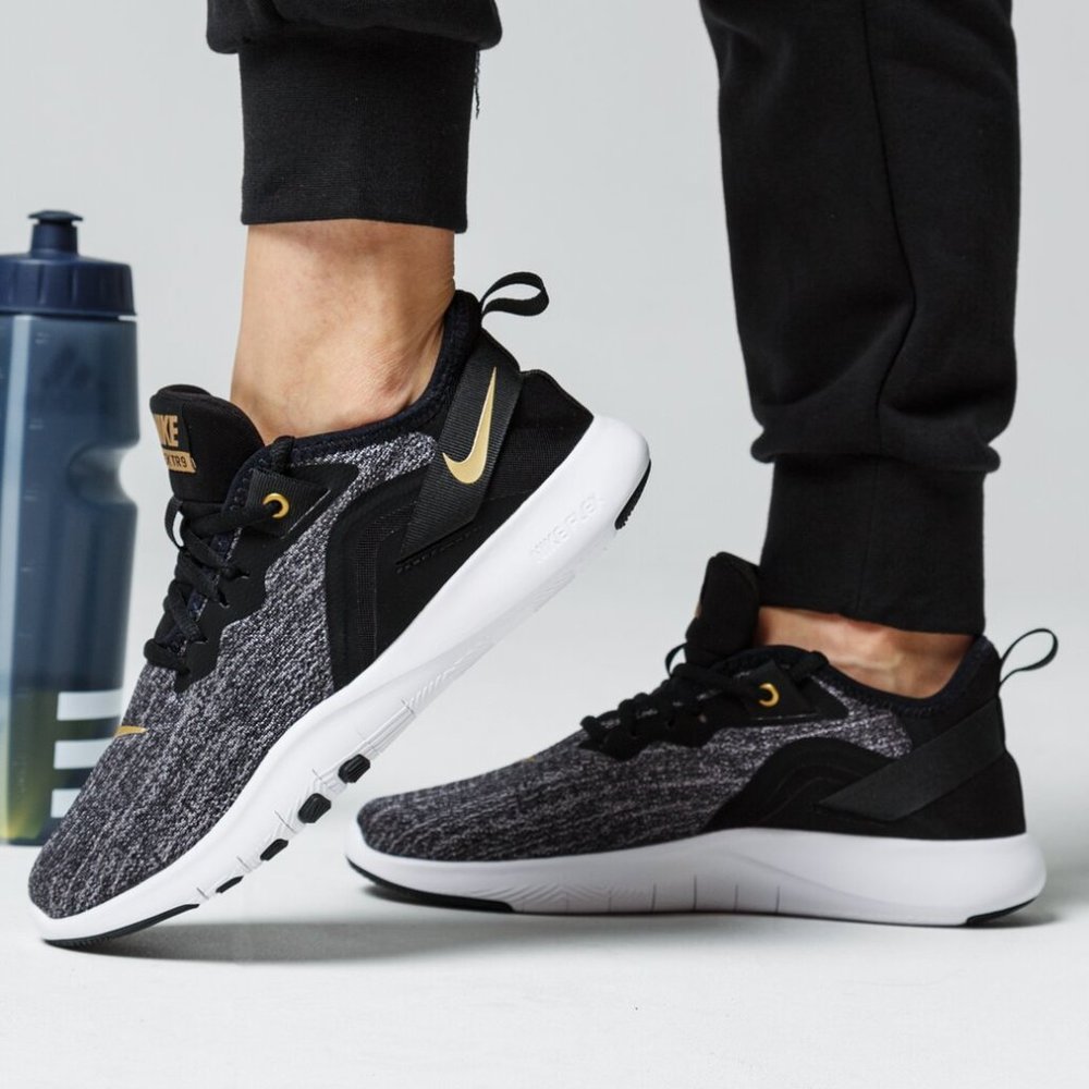 Nike Flex TR 9 Black Gold Running Shoes Mens